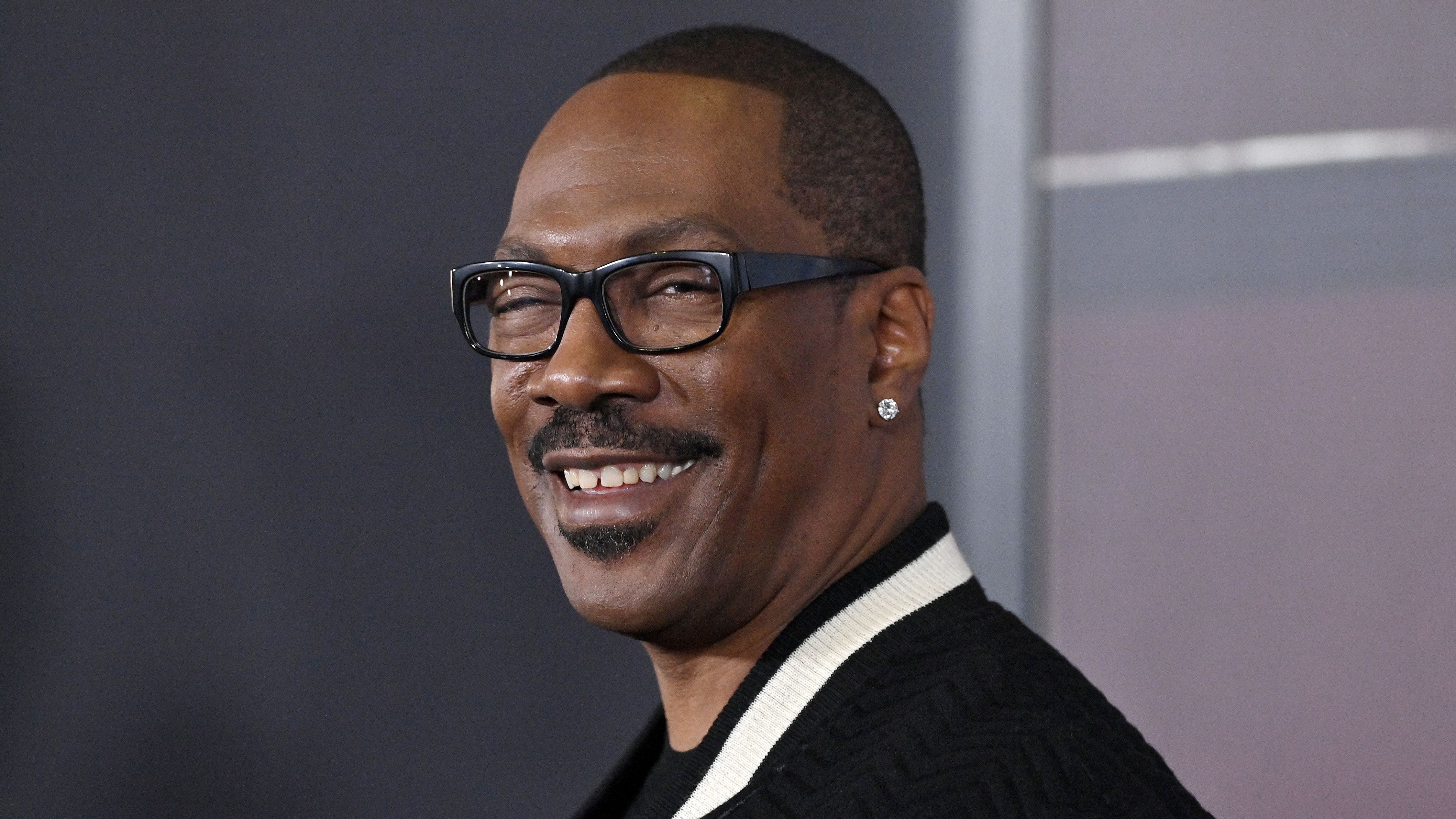 Eddie Murphy vai estrelar “The Chairman”, nova série do criador de “Mad Men” Eddie Murphy vai estrelar “The Chairman”, nova série do criador de “Mad Men” — imagem de capa da notícia sobre Séries, TV…